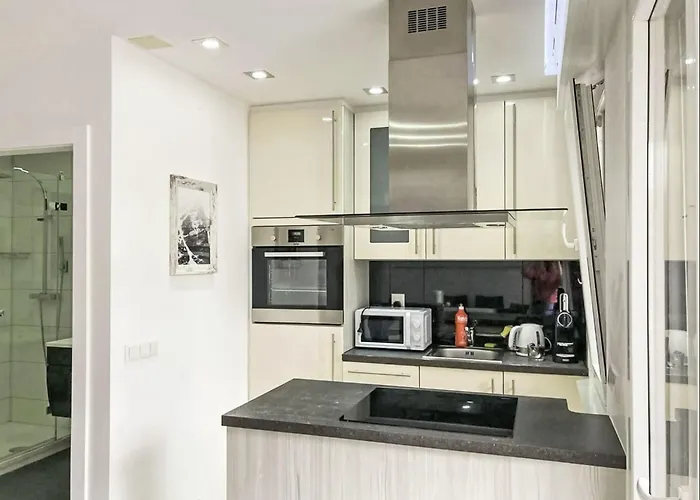 Flaminia-3 By Interhome Apartmán